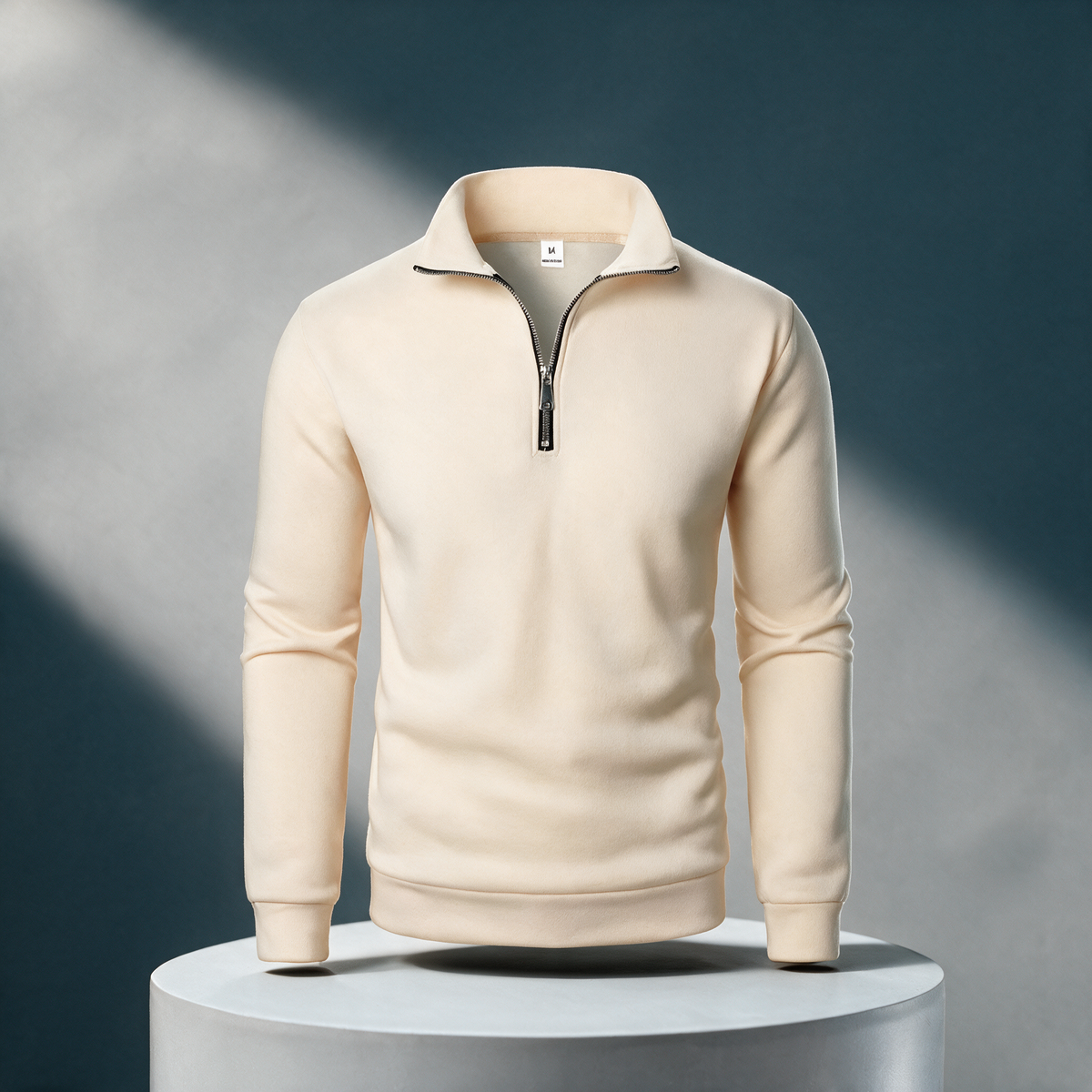 Sudadera Milano — Cuello Alto y Media Cremallera | Montevaro