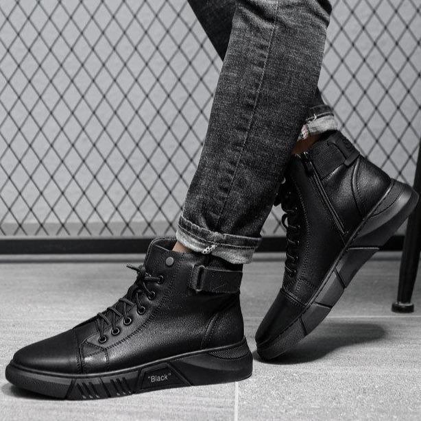 Botines de Piel Negros para Hombre con Cierre y Correa